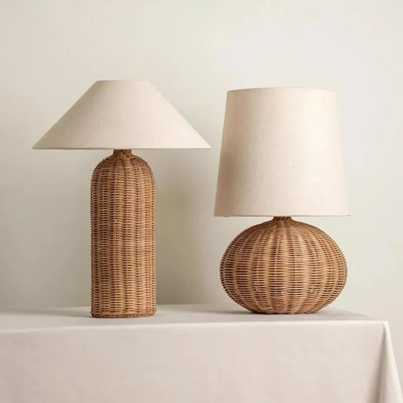 Desk Setup Japan - Wabi-sabi Vintage Rotan Tafellamp Huisachtige Woonkamer